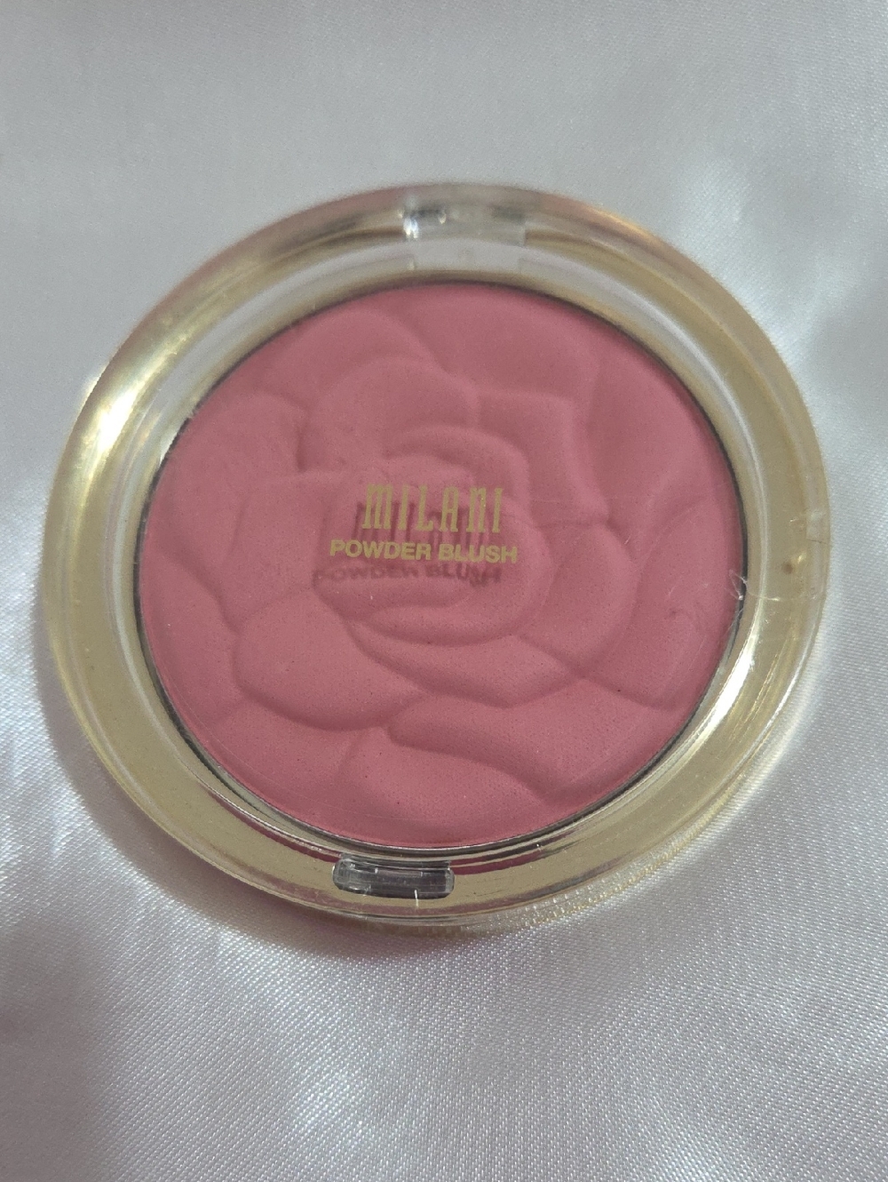 Milani 08 Tea Rose Powder Blush